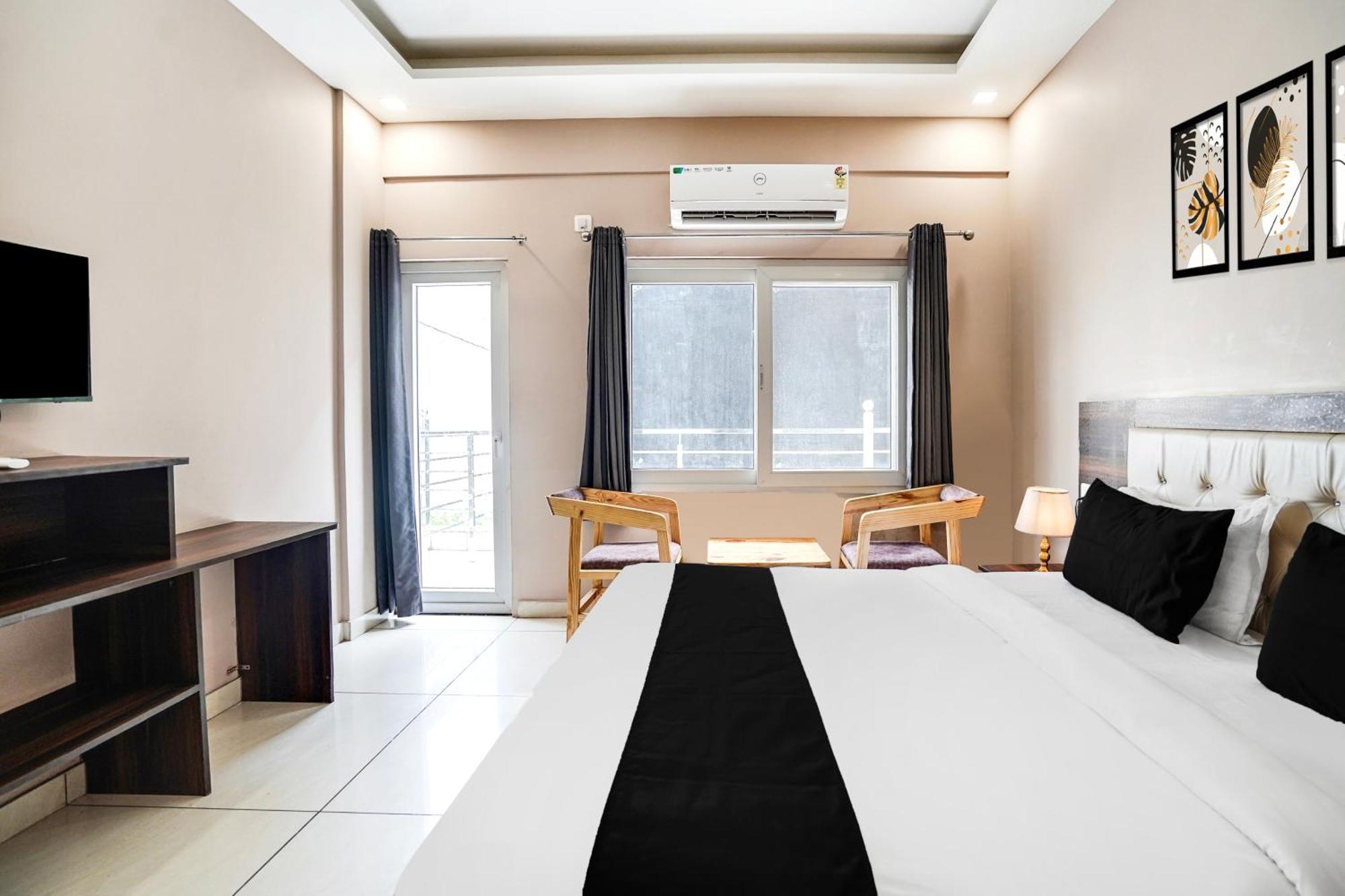 Super Townhouse Tapovan Eksteriør bilde
